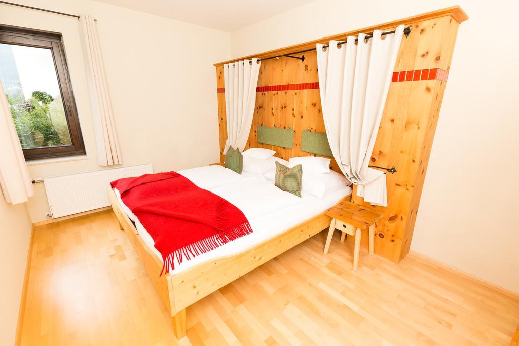 Ortners Mauerwirt - Leistbarer Luxus Apartment Bad Kleinkirchheim Exterior photo