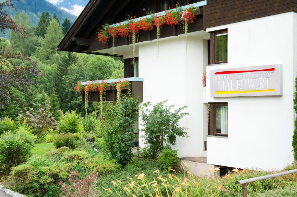Ortners Mauerwirt - Leistbarer Luxus Apartment Bad Kleinkirchheim Exterior photo